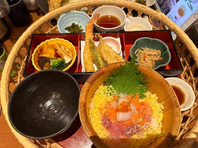 おひつごはん四六時中 浜松志都呂店 - サブ画像1