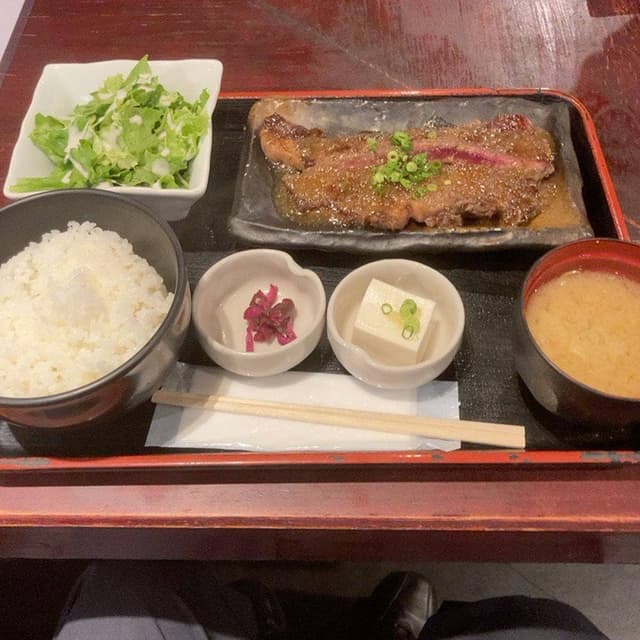 肉系居酒屋 肉十八番屋 赤坂店 - サブ画像1
