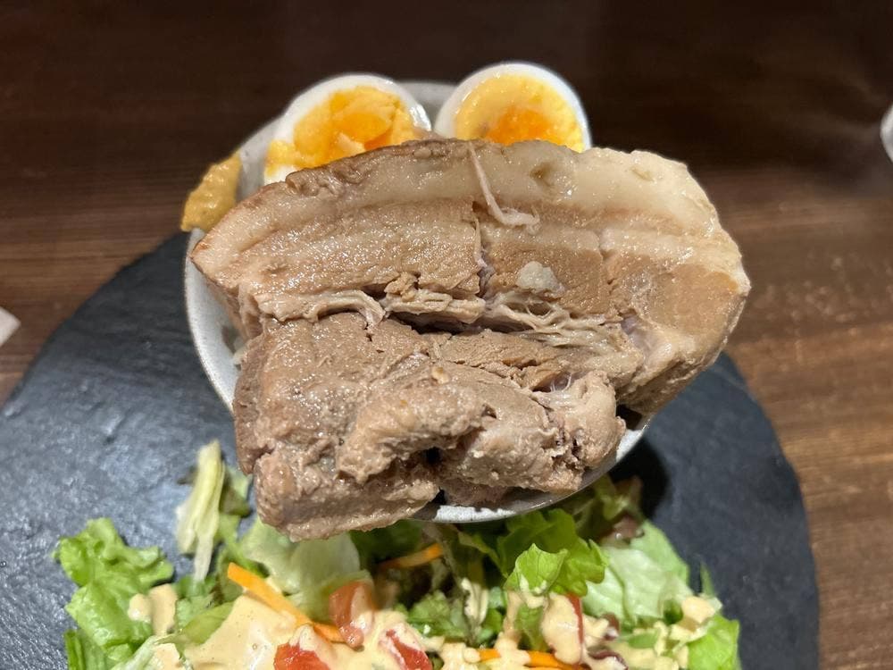 Cafe & Bar CARESS