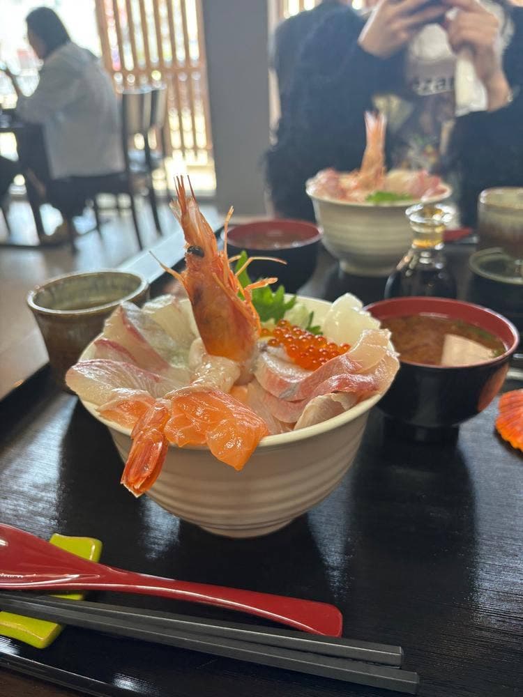 海鮮丼 海坊主