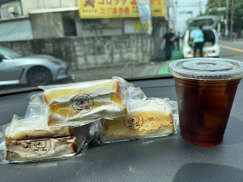 sandwich and coffee me・me