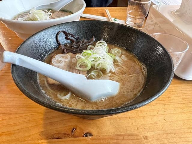 ラーメン 月輪 - サブ画像1