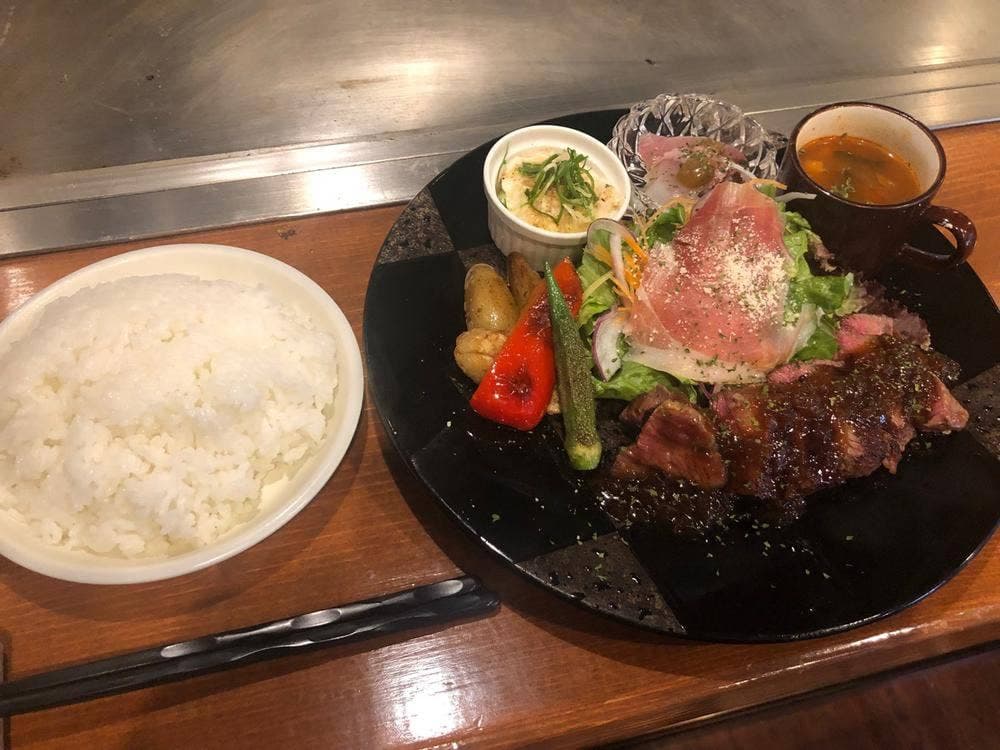 鉄板焼き&ワイン あお