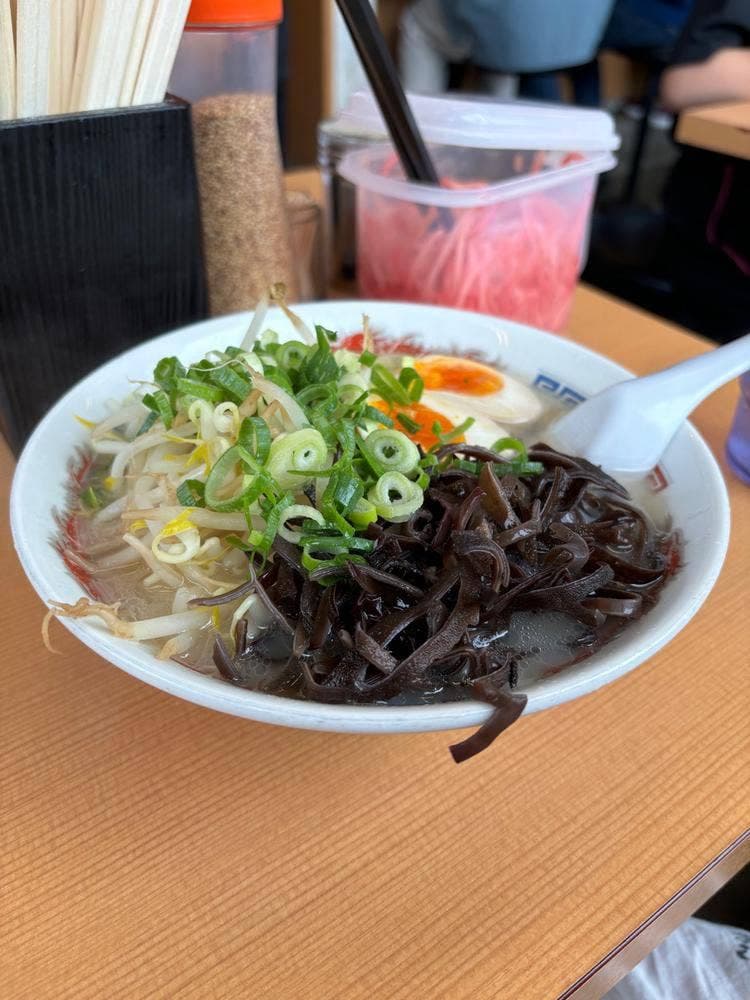 いっぱちラーメン 須恵店