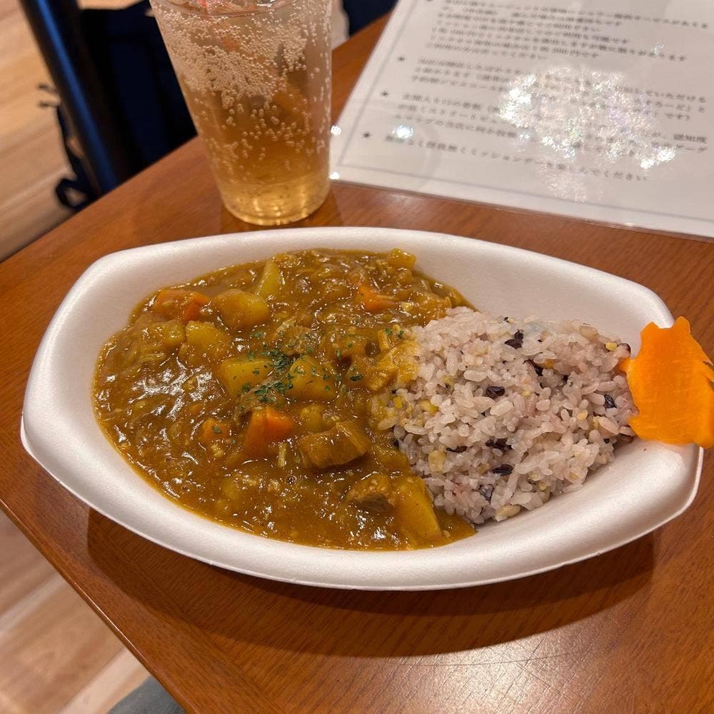 カフェくろすろーど