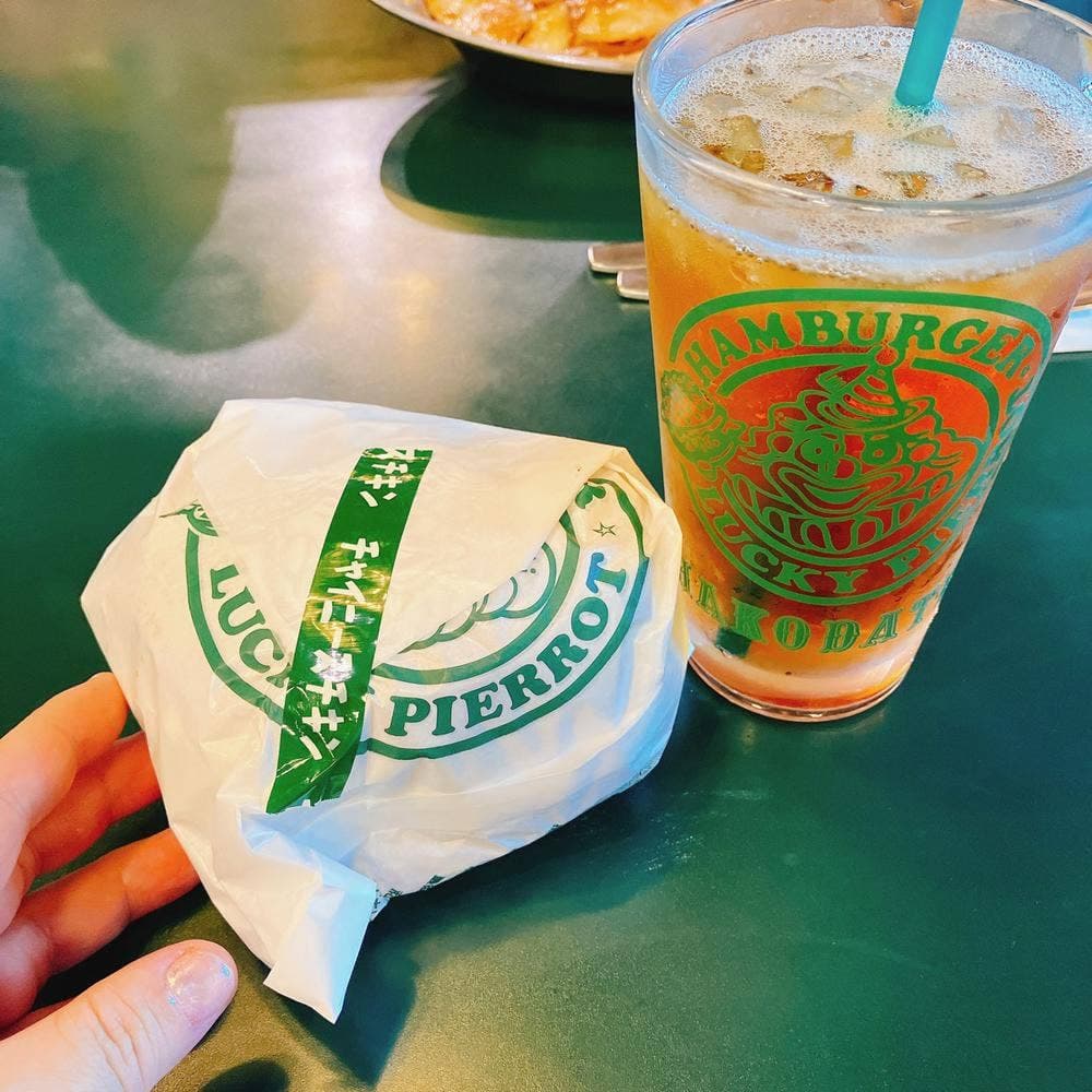 ラッキーピエロ 港北大前店