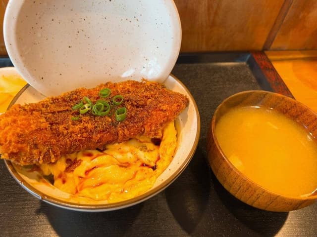 小さかった男 とんかつ寅 - サブ画像3