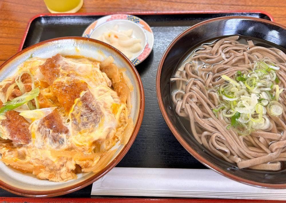 Yahata すしべん 白尾インター店