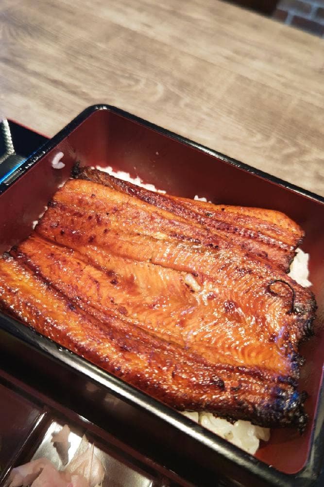 鰻の成瀬 伏古店