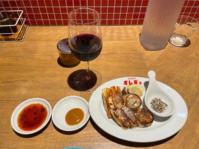 神戸餃子オレギョ ハービスプラザエント店 - サブ画像1