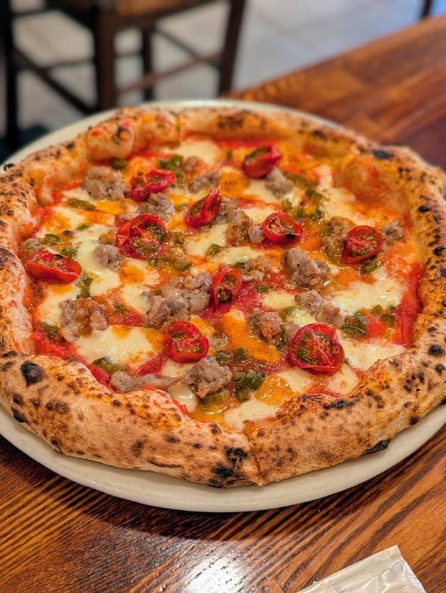 Trattoria Pizzeria Amici - サブ画像1