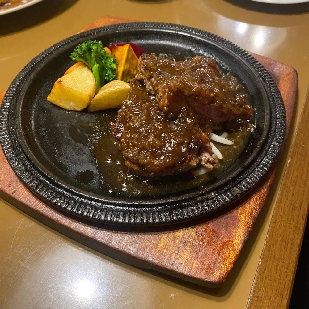 カジュアルレストラン マルシェ