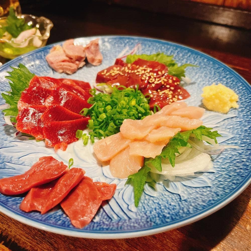 青島酒場 東