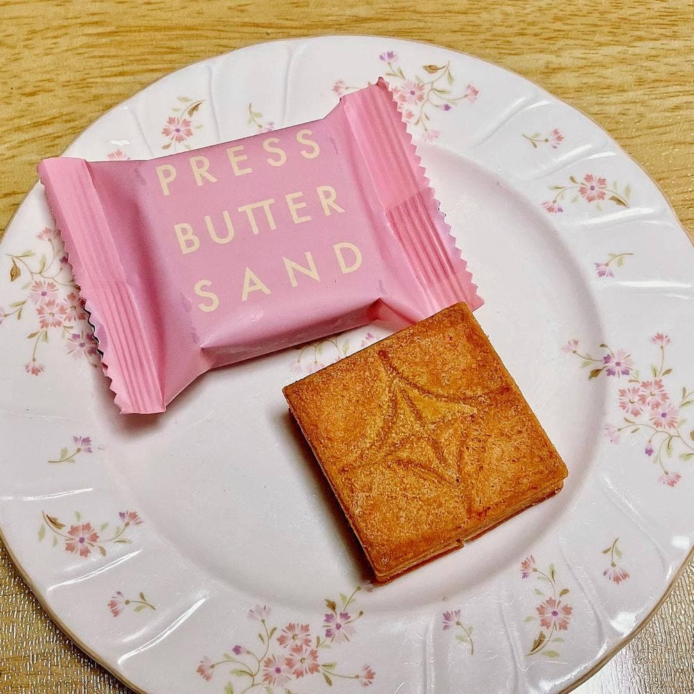 PRESS BUTTER SAND 池袋駅店
