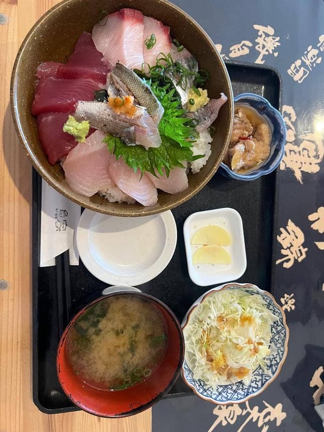 魚家 - サブ画像1