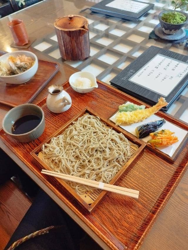 加賀屋 - サブ画像1