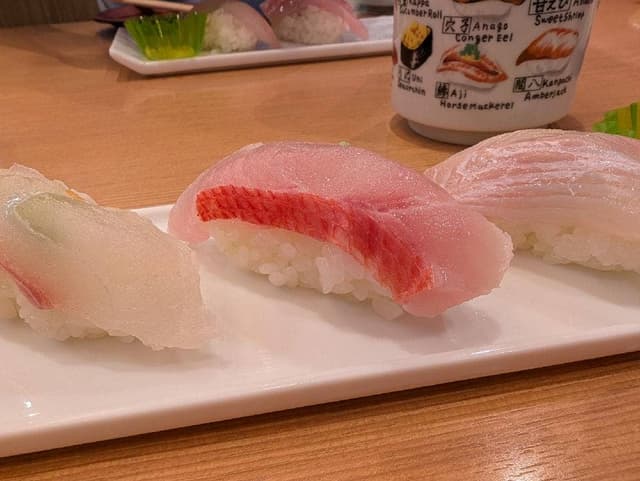 回転ずし 鮨八 - サブ画像2