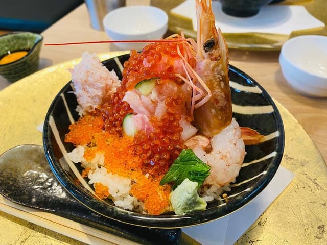 海鮮丼 ころ九 - サブ画像1