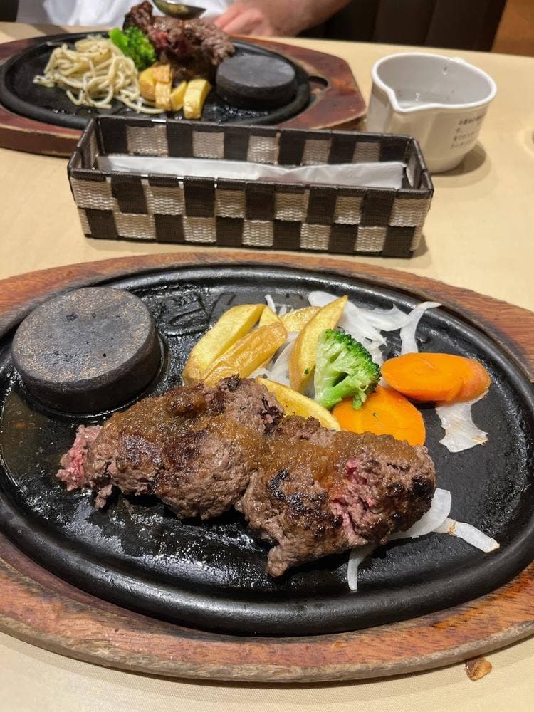 ステーキ・ハンバーグどんさん亭 足利店