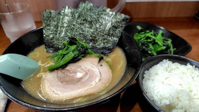 らーめん家 せんだい 横浜駅西口店 - サブ画像2