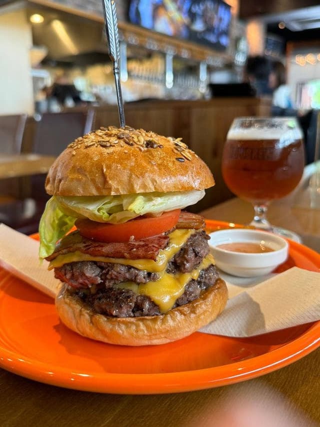 スライダーハウス 24Tap リパブリュー三島店 - サブ画像2