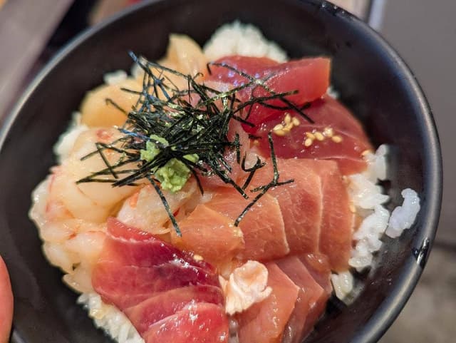 羽田市場 銀座直売店 - サブ画像1