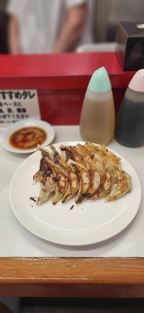 赤萬餃子 三宮店 - サブ画像1