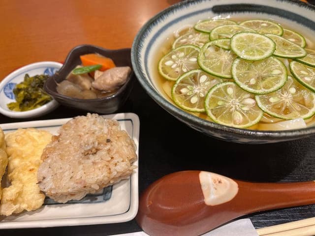 博多うどん 卯らら 大手町店 - サブ画像3