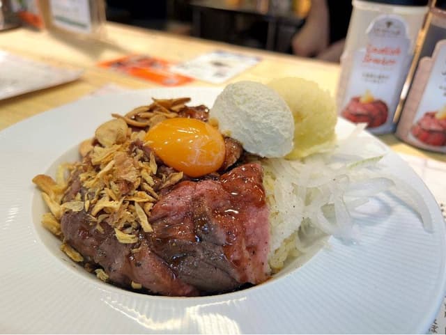 ステーキライスの店 センタービーフ横浜関内本店 - サブ画像2