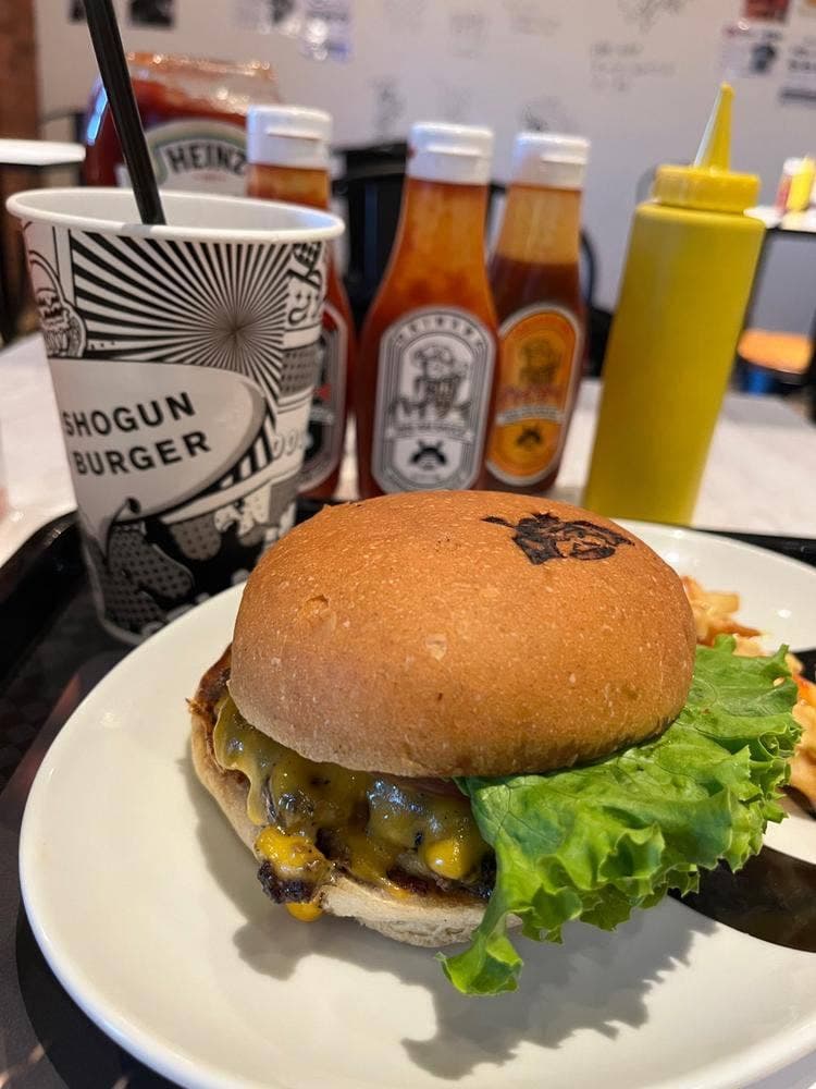 SHOGUN BURGER 横浜赤レンガ倉庫店