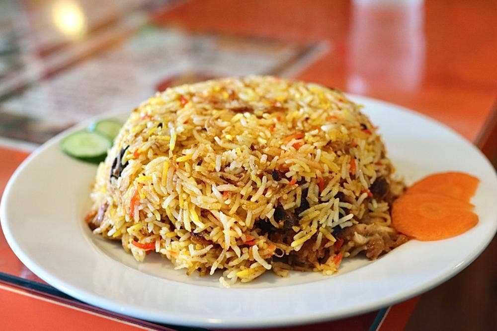 ウパハル 名古屋野並店