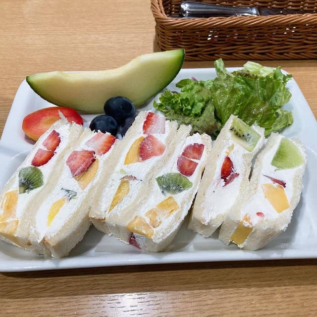 果実園リーベル グランスタ八重北店 - サブ画像2