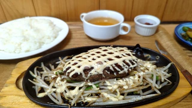 ハンバーグハウス Randy - サブ画像2