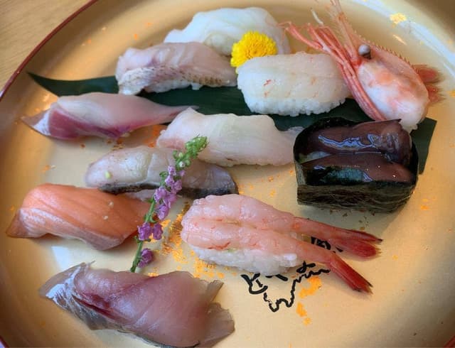 炙庵 とやま鮨 - サブ画像3