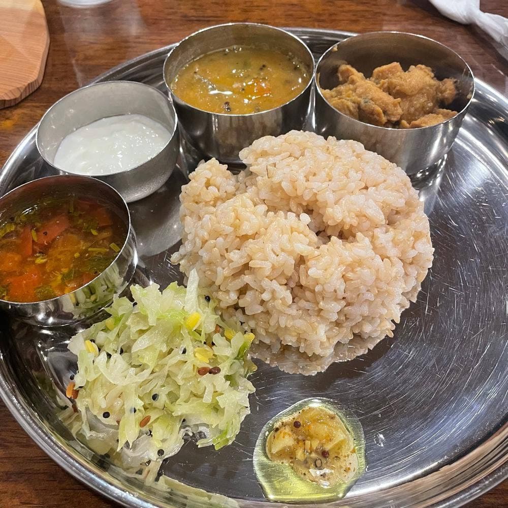 インド家庭料理 マンジャル