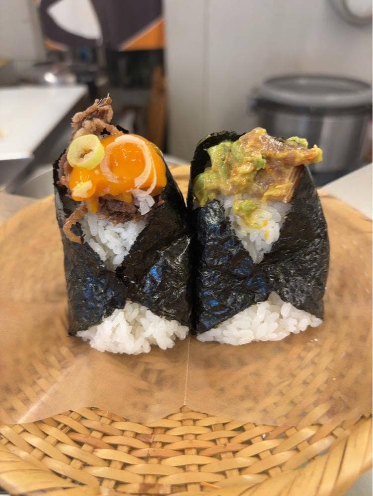 おにぎり・とん汁 山太郎