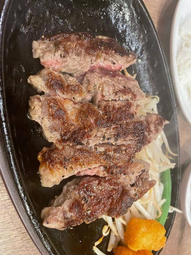 1ポンドのステーキ ハンバーグ タケル 東三国店 - サブ画像2