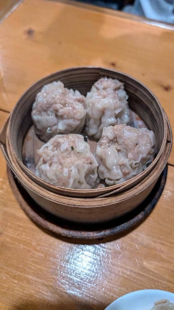 食堂イヌワシ