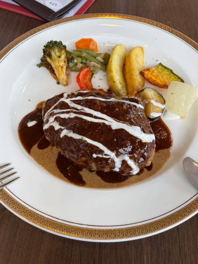 ハンバーグ専門店 リシャルツ - サブ画像1