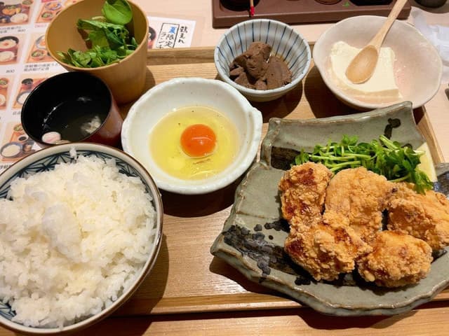 炭火焼鳥 鷄えん 大阪駅前第3ビル店 - サブ画像1