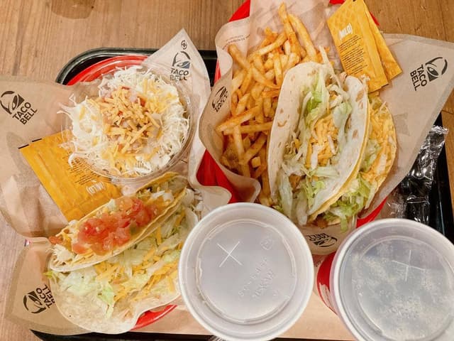 TACO BELL 神保町店 - サブ画像3