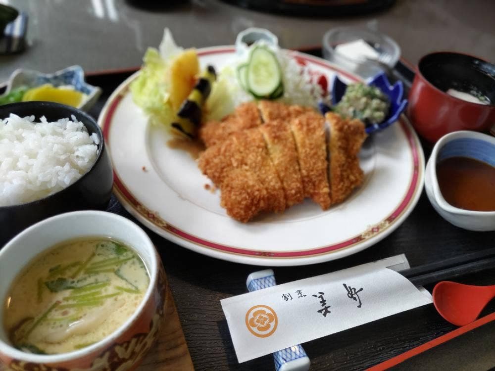 割烹 美好