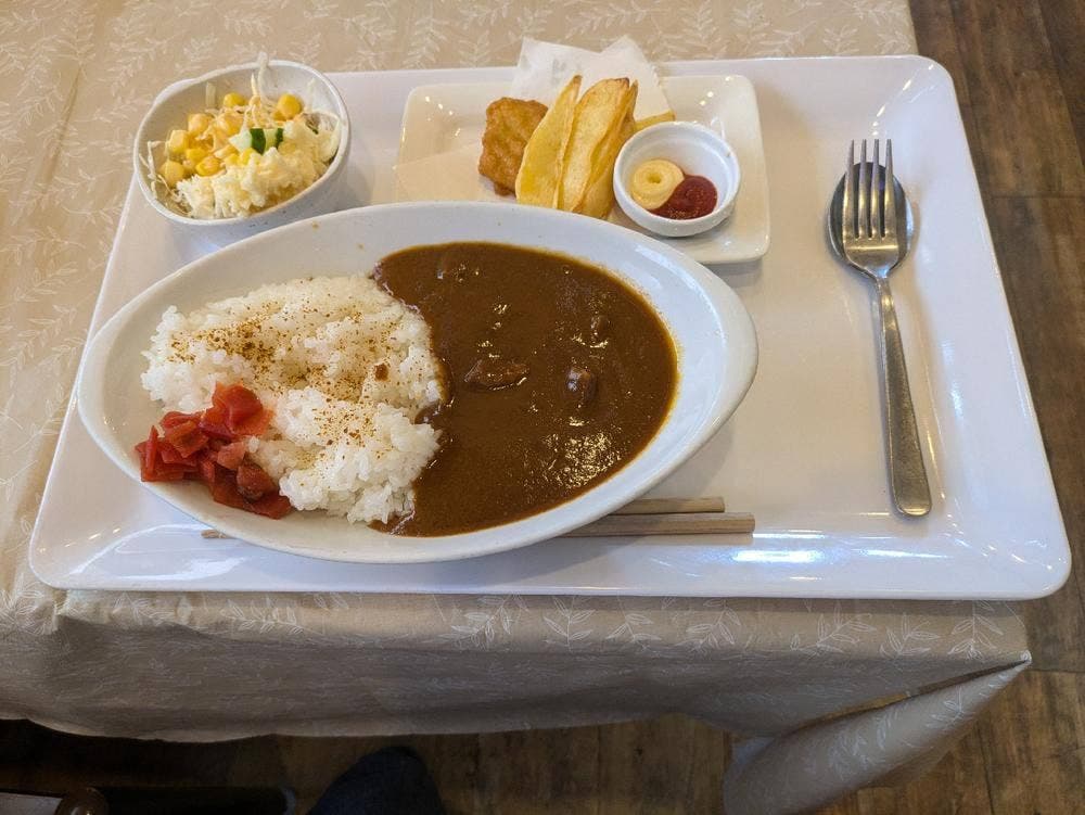 リバーサイドキッチン あきつ