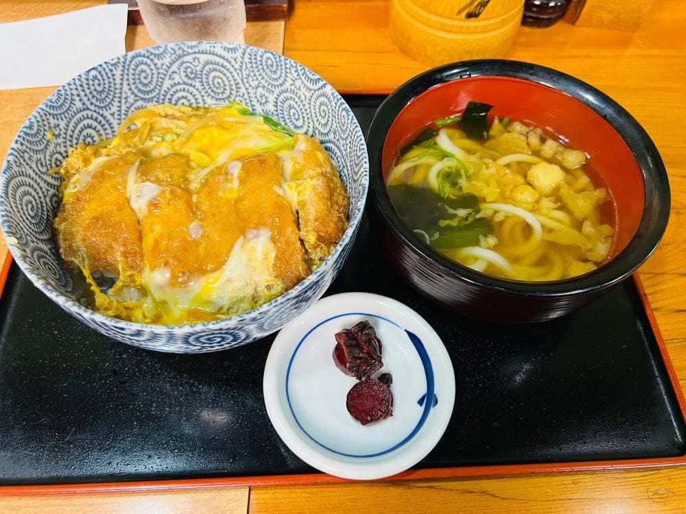 つつみや