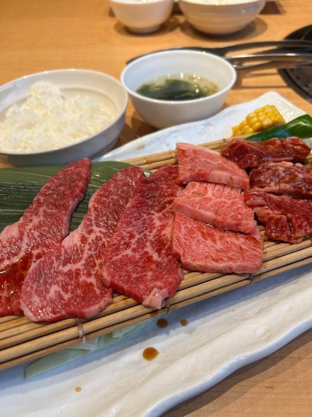 焼肉 めいげつ - サブ画像1