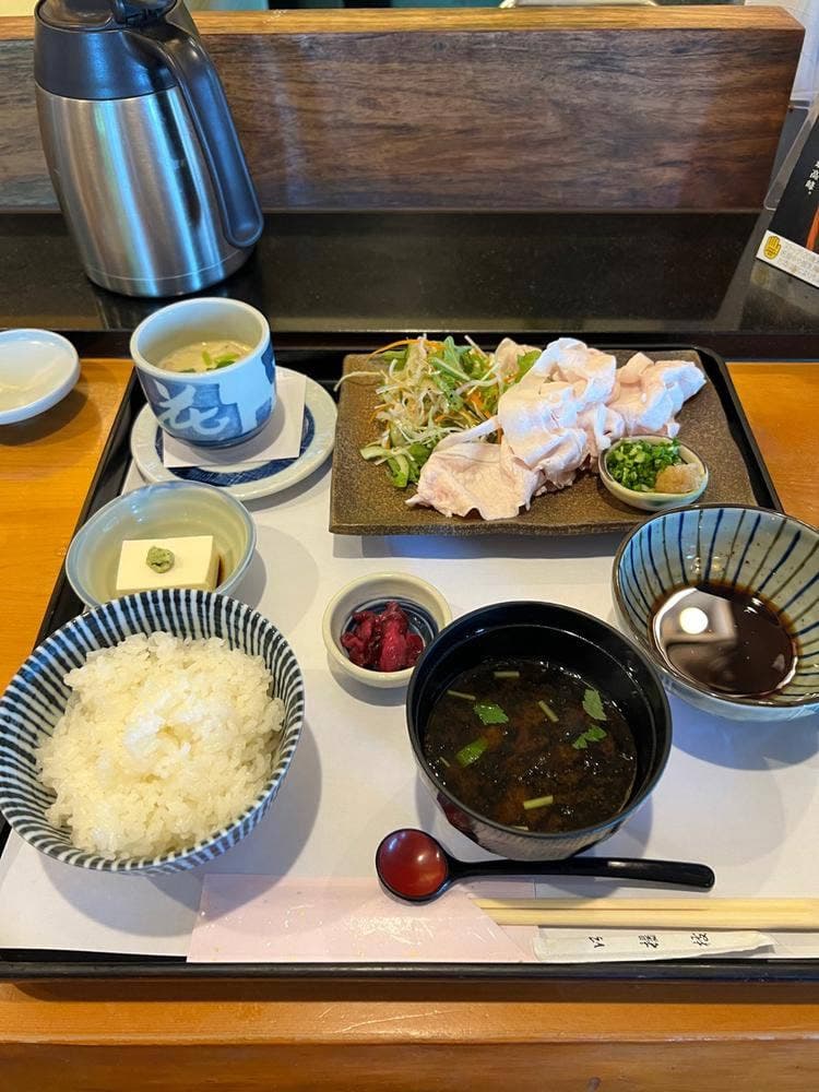 愉食処 山むろ