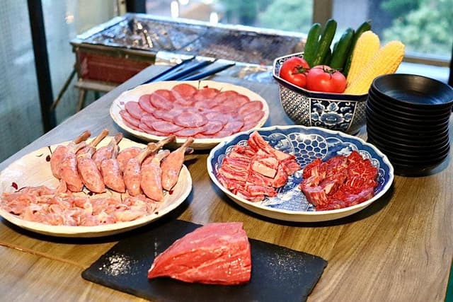 炭火焼肉 帝 - サブ画像1