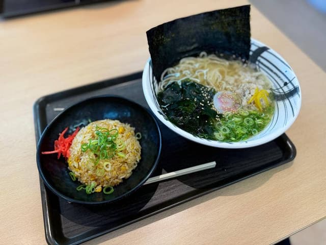 淡路島南パーキングエリア下りフードコート - サブ画像1