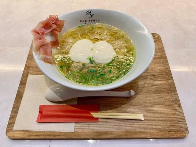 黄金の塩らぁ麺 ドゥエイタリアン 溝口 - サブ画像3