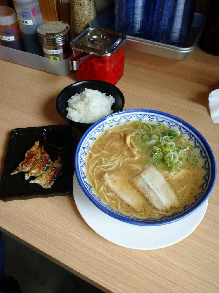 元祖赤のれん 茂ちゃんラーメン